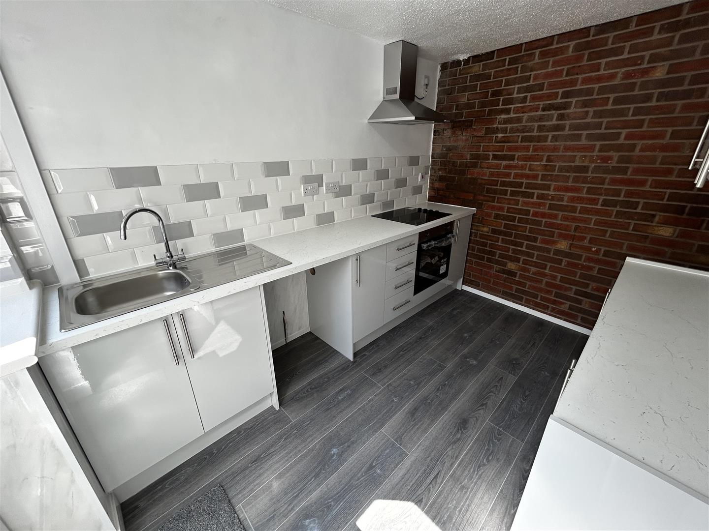 Fourth Avenue, Clase, Swansea, SA6 7LU